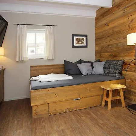 Дом отдыха Holiday Homes In The Harzresort On The Brocken, Ширке